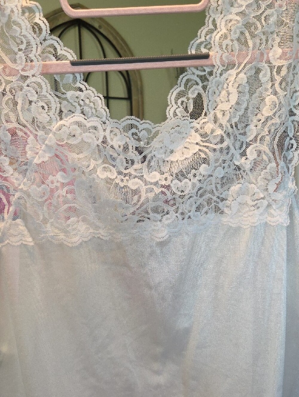 Mi White Lace-Trim Satin Camisole - Picture 4 of 4